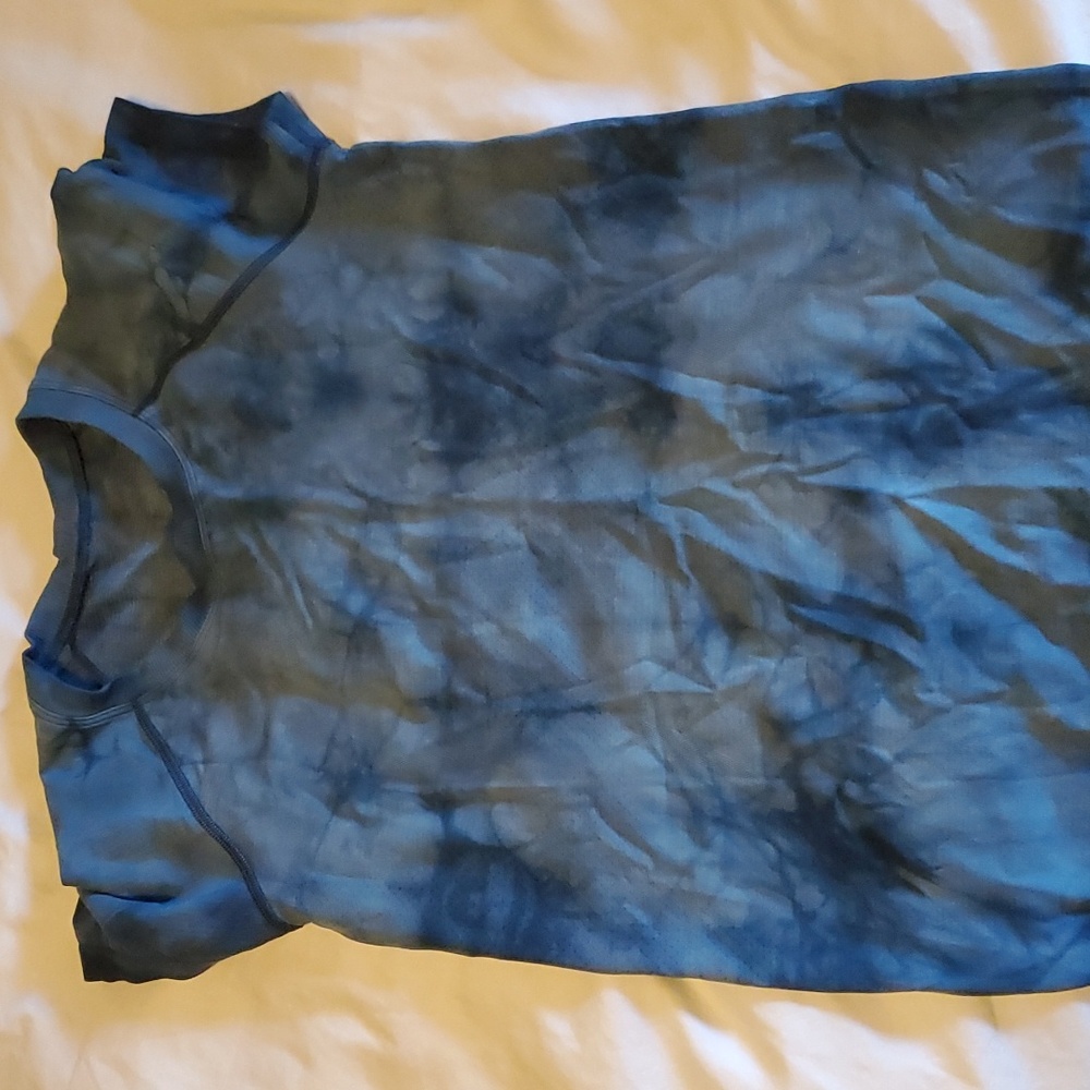 Lululemon swiftly tech tie dye size 6